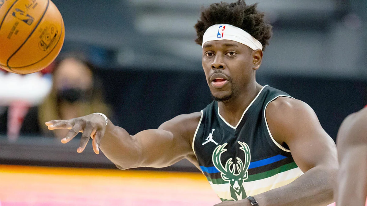 Los Angeles Clippers to Acquire Jrue Holiday from Milwaukee Bucks in Huge Trade Proposal