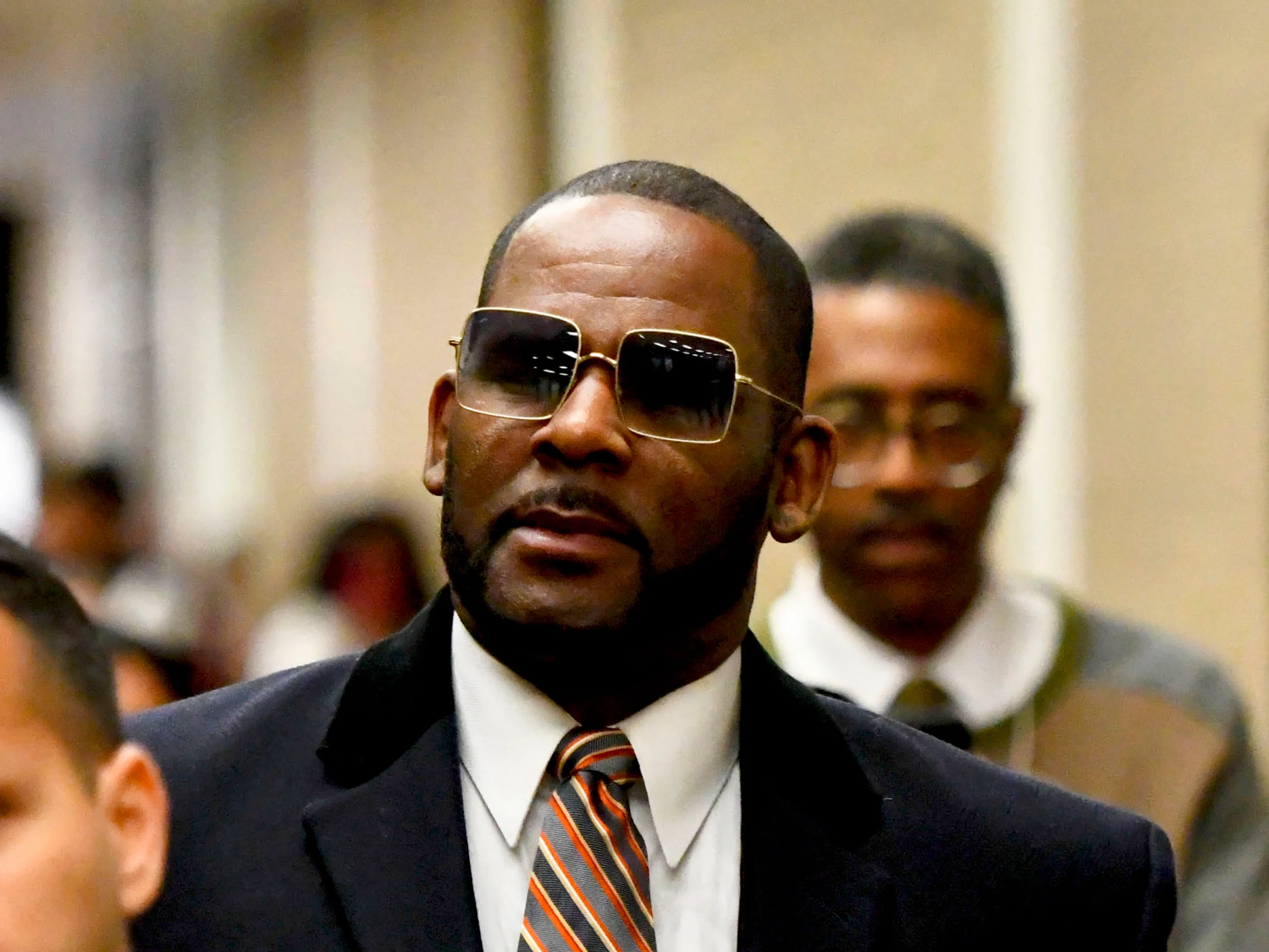 Who Is Robert Kelly Jr.? All About R. Kelly’s Son