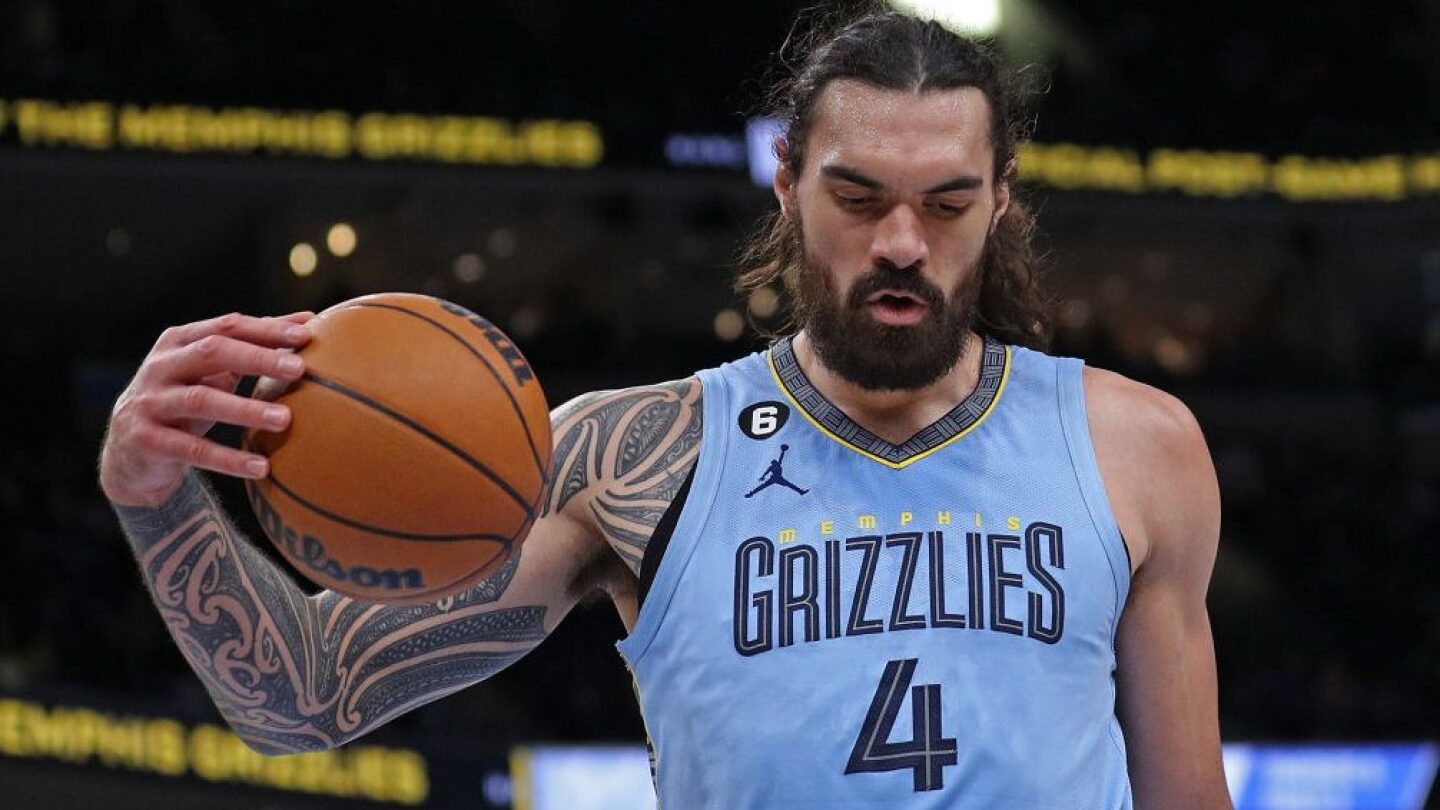 Steven Adams