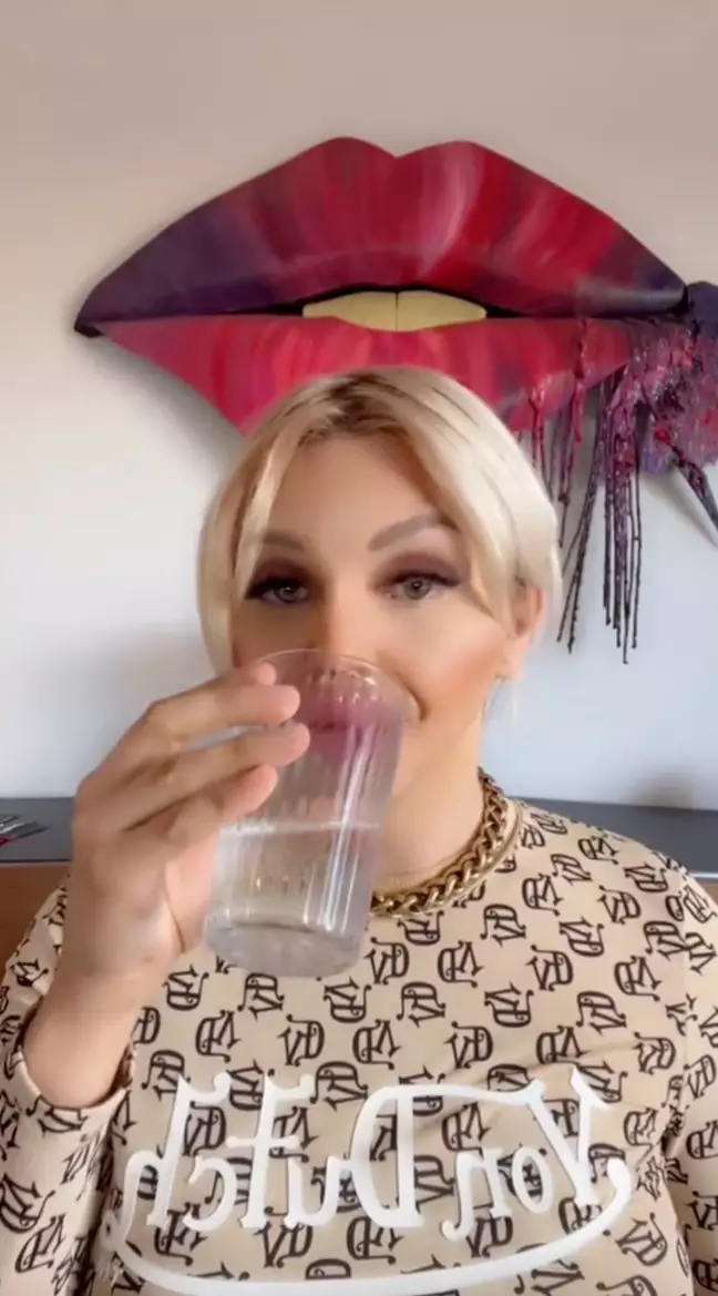 Woman With 30ml Lip Filler Finds It Difficult To Eat And Drink