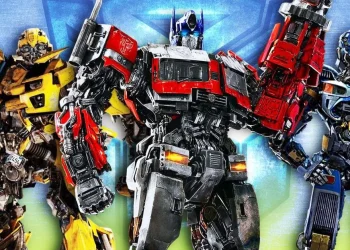 Transformers Tug-of-War: Fans' Desire for Explosions vs. Bumblebee's Heartfelt Success