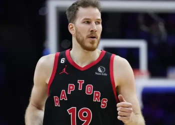 Raptors' Jakob Poeltl Trade To The Warriors In Bold Proposal