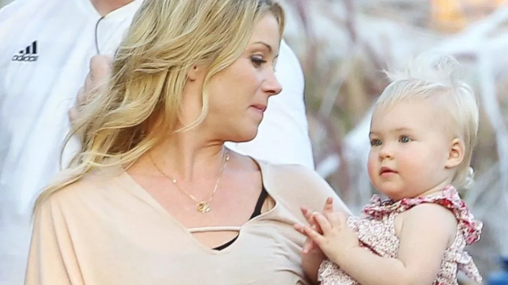 Sadie Grace Lenoble, Christina Applegate