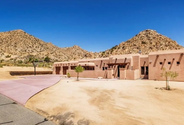 Amber Heard's Desert Oasis: Exploring the Star's Former $1.05M Yucca Valley Retreat