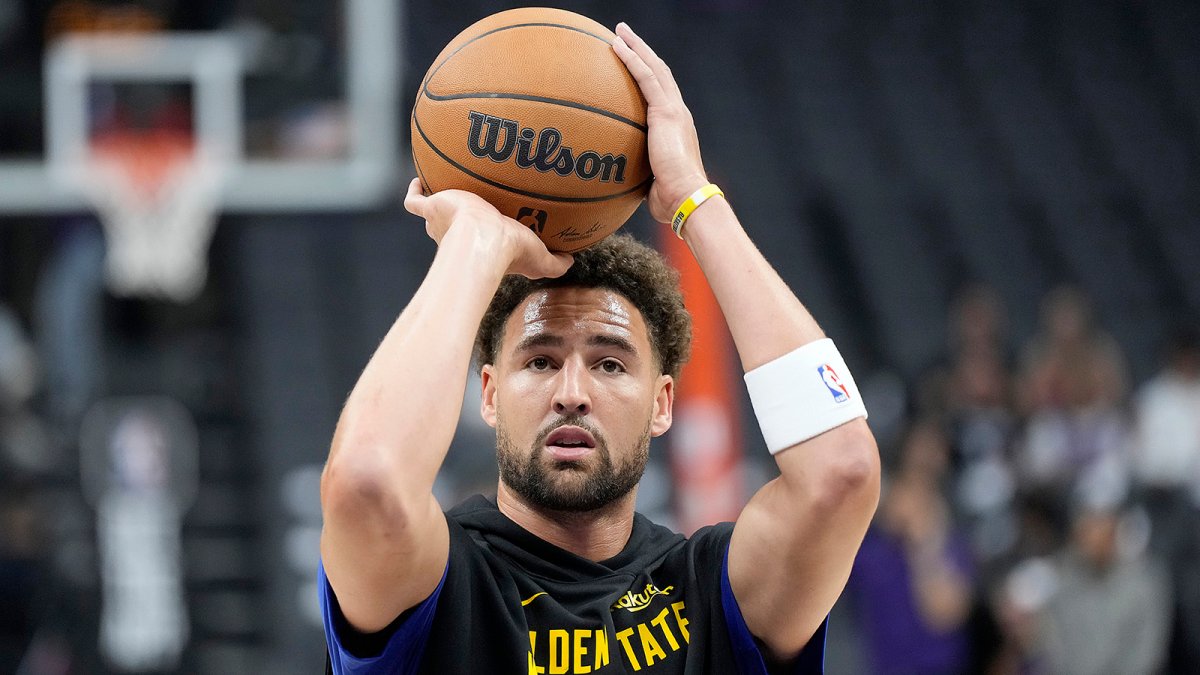 Warriors vs Kings NBA Legends Steph Curry, Klay Thompson Share Conflicting Thoughts