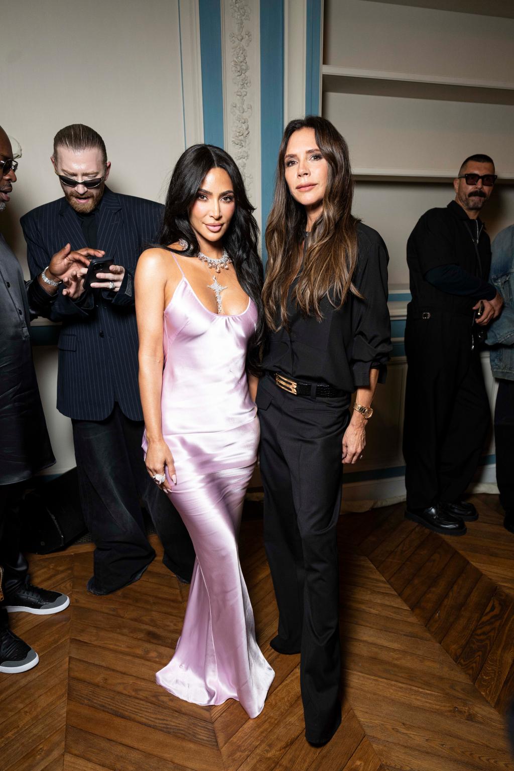 Kim Kardashian's Fashionably Late Entrance Ruffles Anna Wintour's Feathers