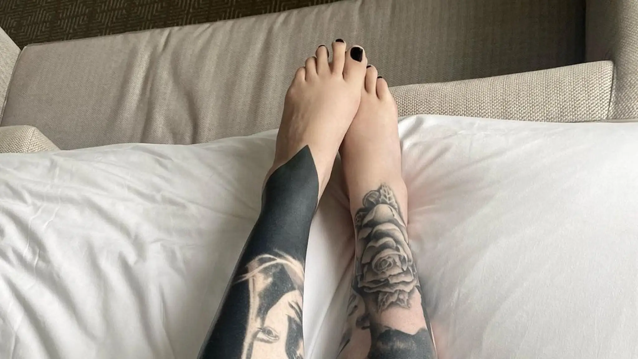 Kat Von D Spent Almost 40 Hours, ‘Blacking Out’ Tattoos She No Longer Wants