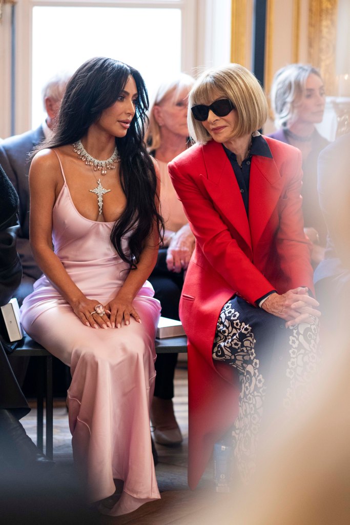 Kim Kardashian's Fashionably Late Entrance Ruffles Anna Wintour's Feathers