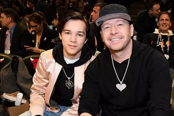 Donnie Wahlberg son