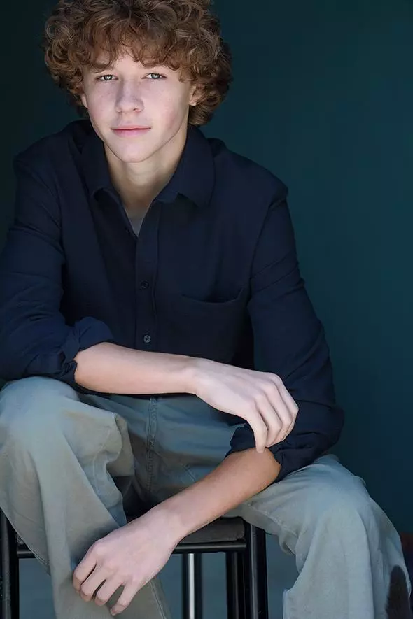 Dylan Hoffman actor