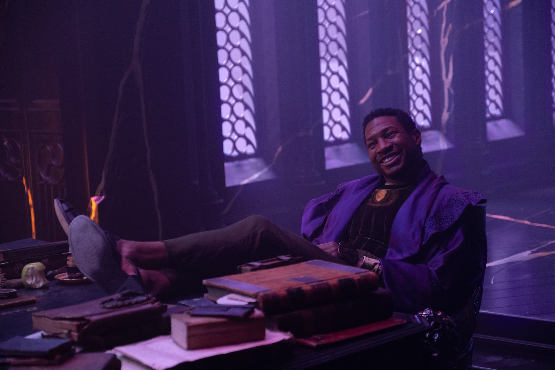 Exploring the Fate of MCU's Kang Will Jonathan Majors Continue in Loki After Legal Drama---
