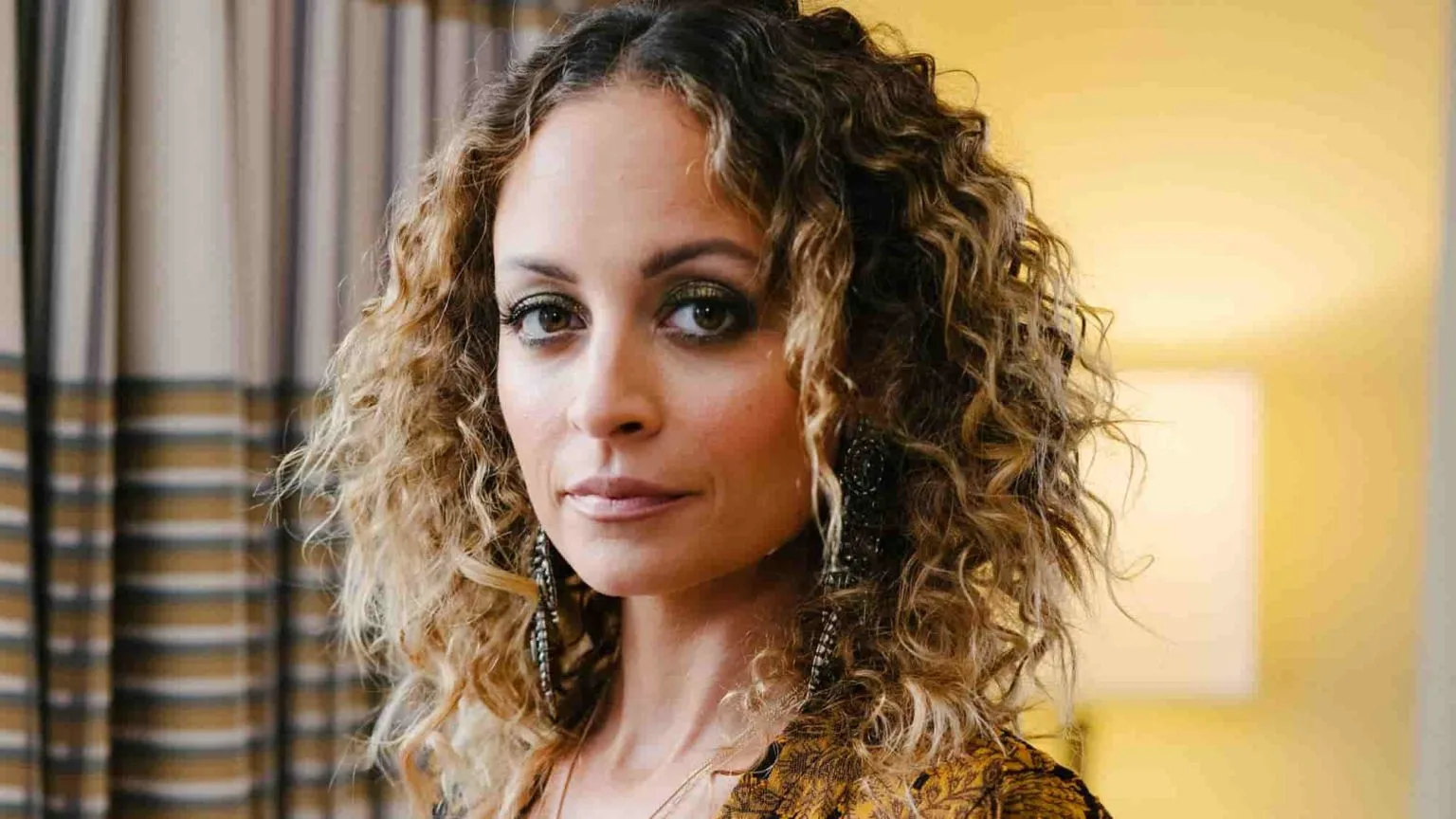 Who Is Karen Moss? All You Need To Know About Nicole Richie’s Biological Mother