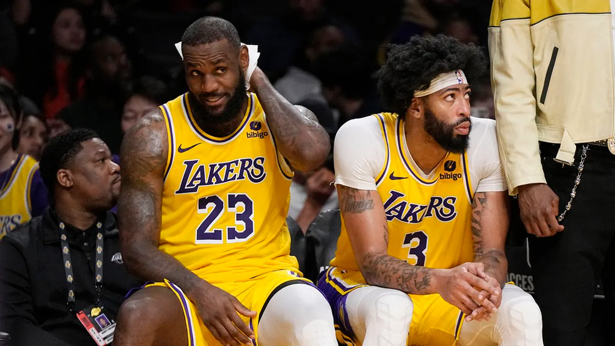 L.A. Lakers Resurgence Riding the Wave of Adversity in the 2023-24 Season