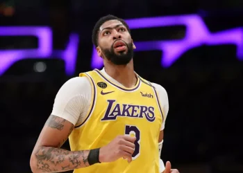 NBA Insider Drops Bombshell Anthony Davis Trade on the Horizon for Lakers