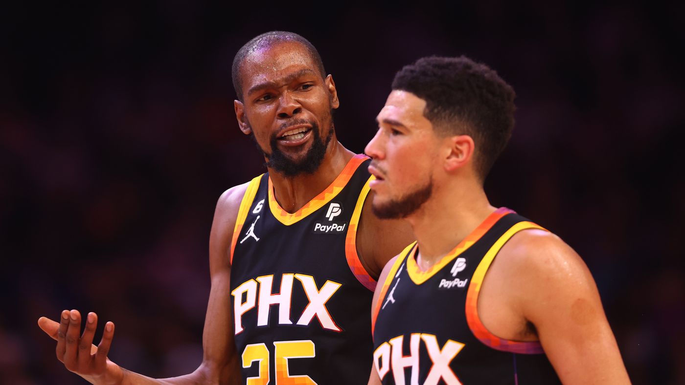 Phoenix Suns' Struggle: Will Durant's Magic Overcome Early Season Injuries and Turnaround the Team's Fortunes?