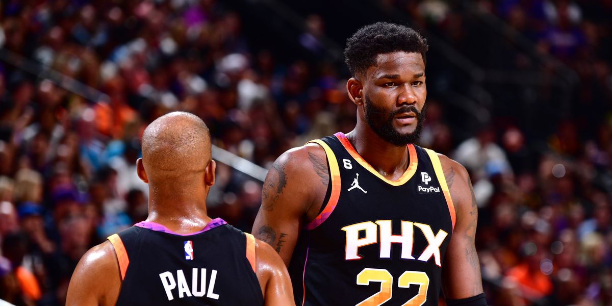 Phoenix Suns' Struggle: Will Durant's Magic Overcome Early Season Injuries and Turnaround the Team's Fortunes?