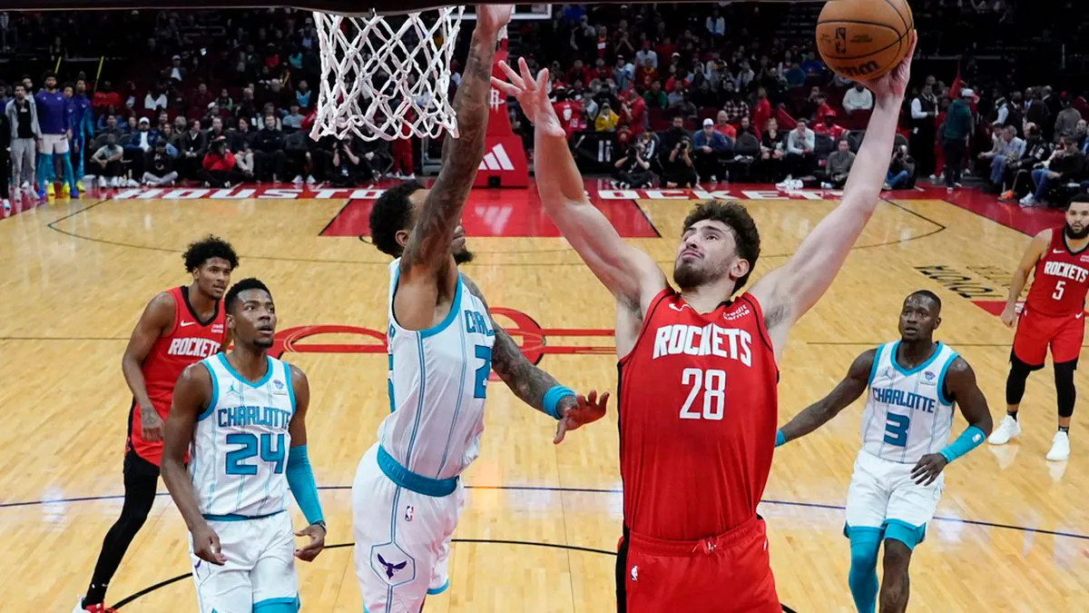 Rockets' Rising Star Alperen Sengun Injury Concerns After Lakers Blowout Game