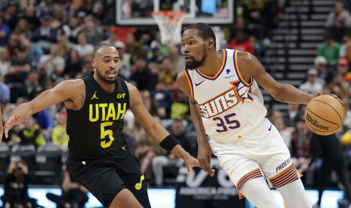 Unraveling the Phoenix Suns' Thrilling Victory Durant's Brilliance and a Controversial Climax