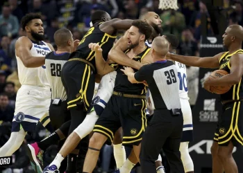 Warriors' Struggle Continues Unpacking Their Longest Losing Streak in NBA History 2