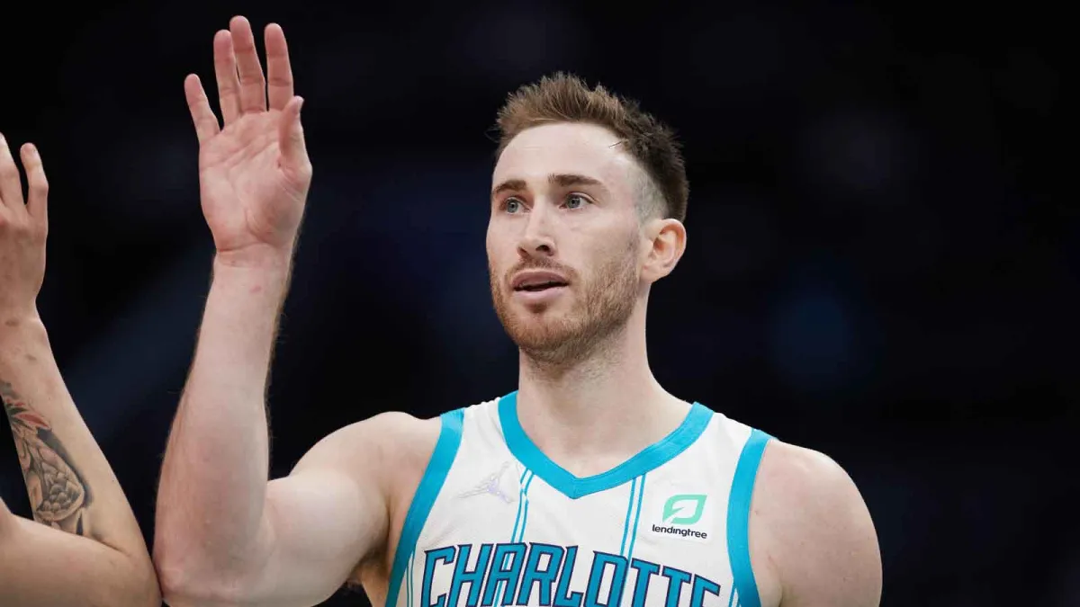 Gordon Hayward's Unexpected Exit A Closer Look at the Hornets Forward's Latest Setback