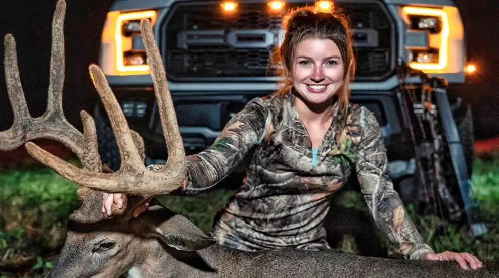 Who Is Hannah Barron? Age, Bio, Career And More Of The Young Hunter