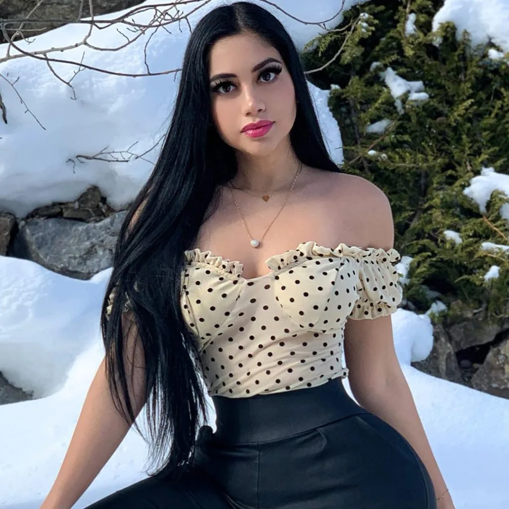 Who Is Jailyne Ojeda Ochoa? Age, Bio, Career And More Of The American Model