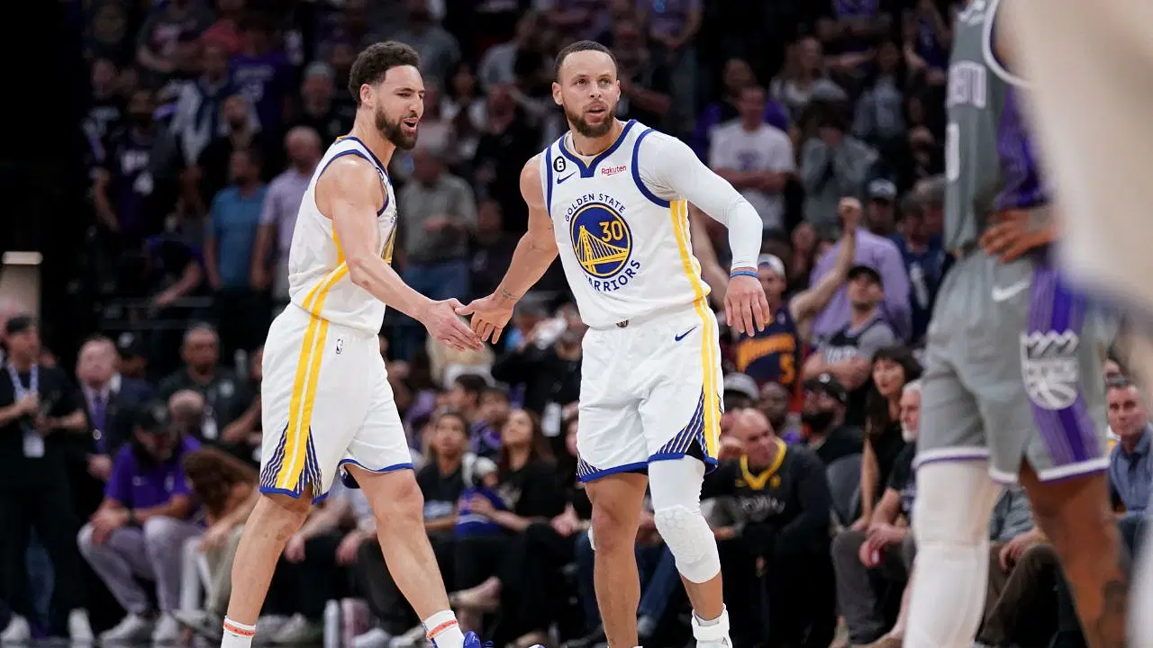 Klay Thompson's Future with the Warriors A Balancing Act of Finance and Form