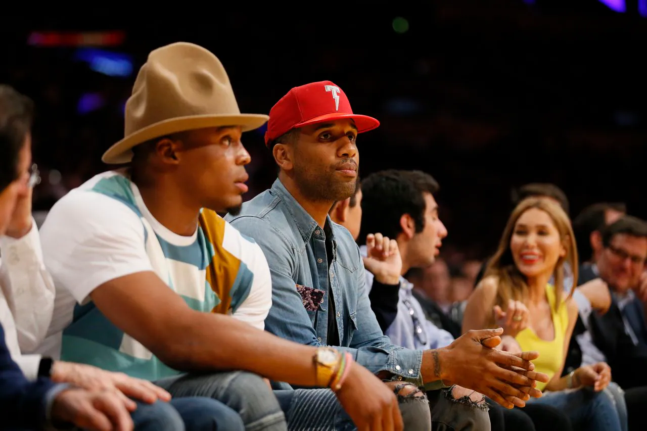 Maverick Carter's Betting Admission: Impact on LeBron James and Jason Kidd's Defense