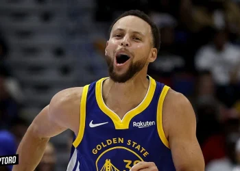 NBA News 38 to 105 - Stephen Curry took 7 years to triple his own personal best three-pointers made in a row