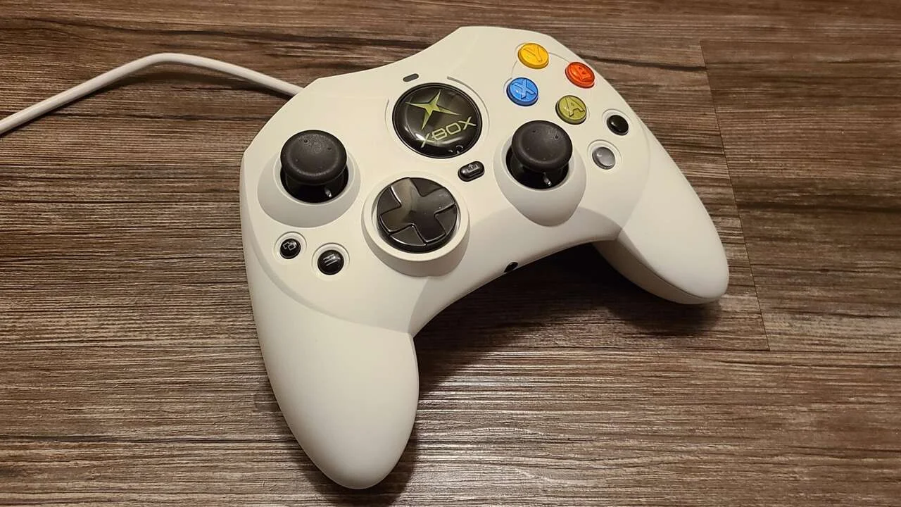 Hyperkin's DuchesS: The Upgraded Xbox Controller S Hits the Market