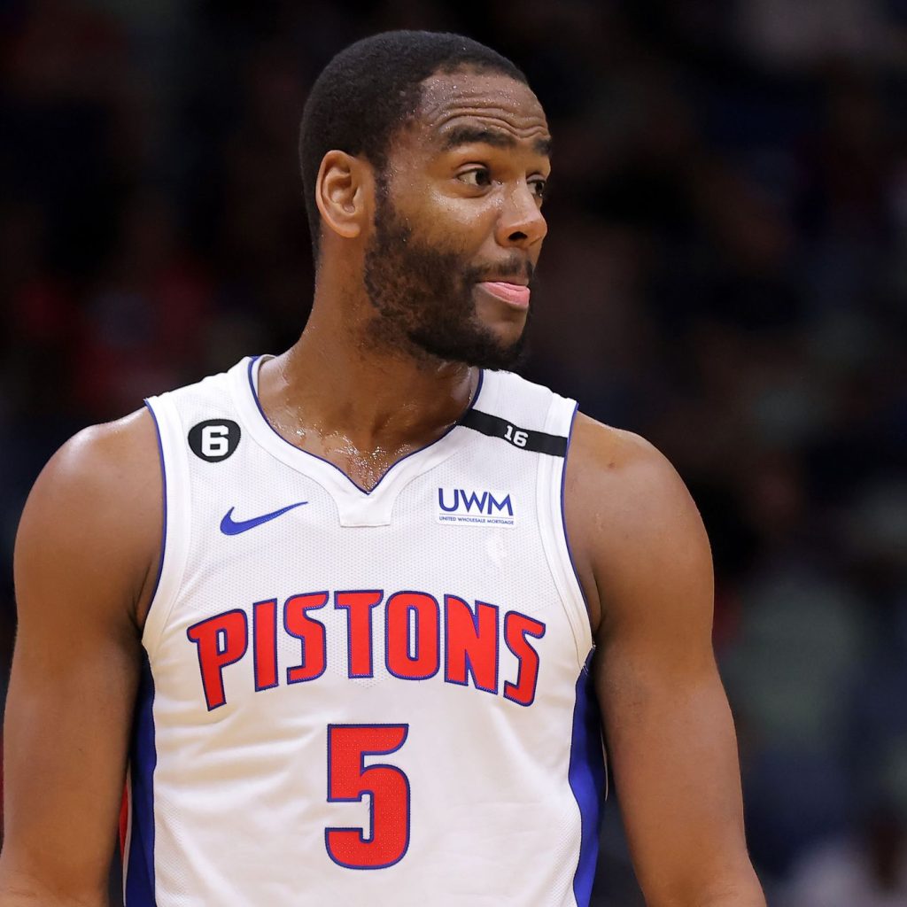 NBA Trade Rumor New York Knicks to Acquire Detroit Pistons' Alec Burks