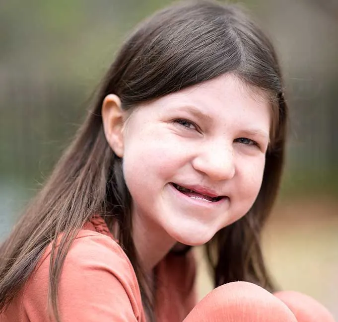 Mia Robertson age
