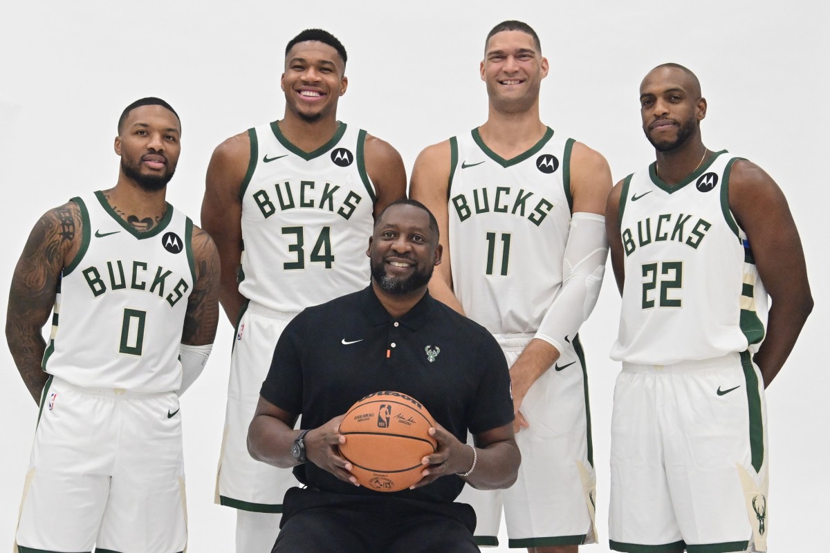 Milwaukee Bucks Shake Up Roster Trading Strategies and Big Moves Before NBA Deadline