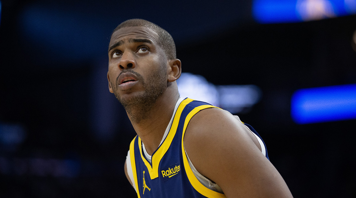 Warriors' Dilemma: Navigating the Hurdles After Chris Paul's Sudden Injury