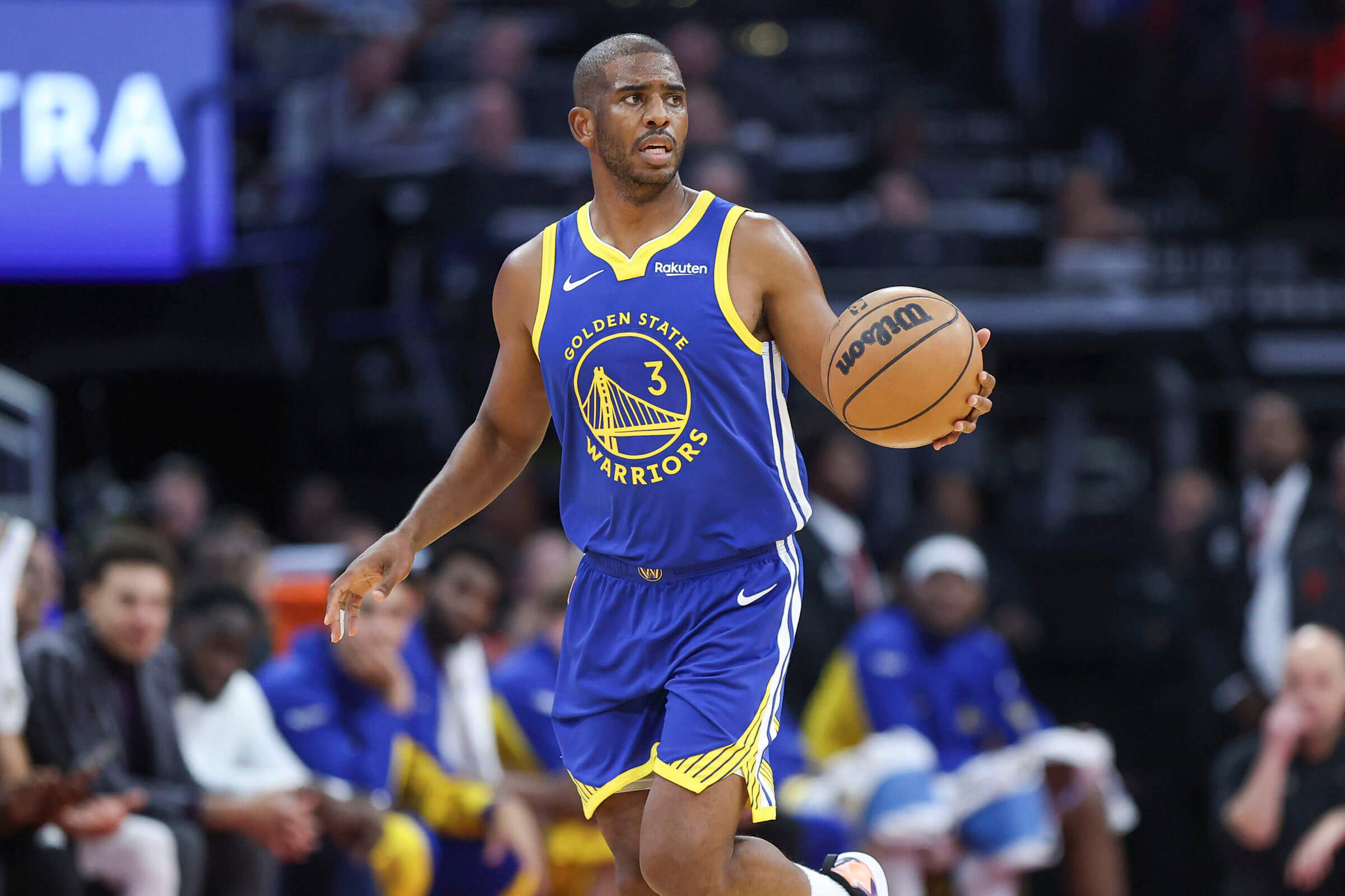 Warriors' Dilemma: Navigating the Hurdles After Chris Paul's Sudden Injury