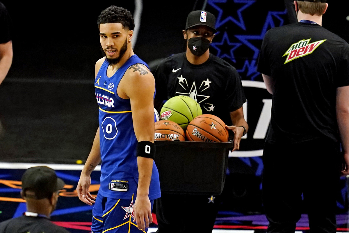 Steph Curry, poised to dazzle with his unparalleled three-point shooting at the All-Star game.