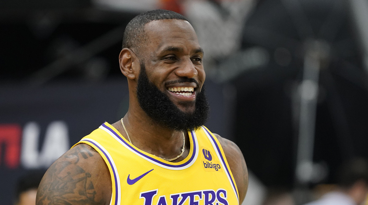 LeBron James' Cryptic Post-Game Reaction A Telling Sign for the Lakers' Future.