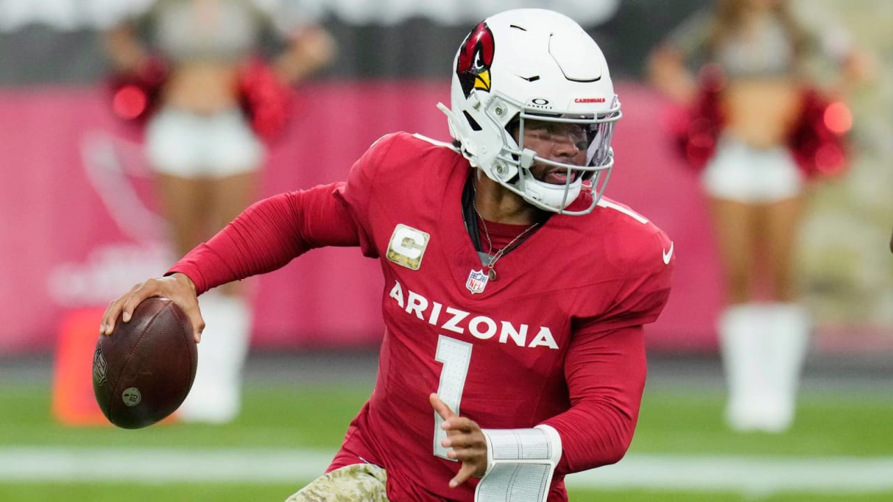 Cardinals Set to Supercharge Offense Eyeing Star Receiver Mike Evans for Kyler Murray's Big Comeback Season--