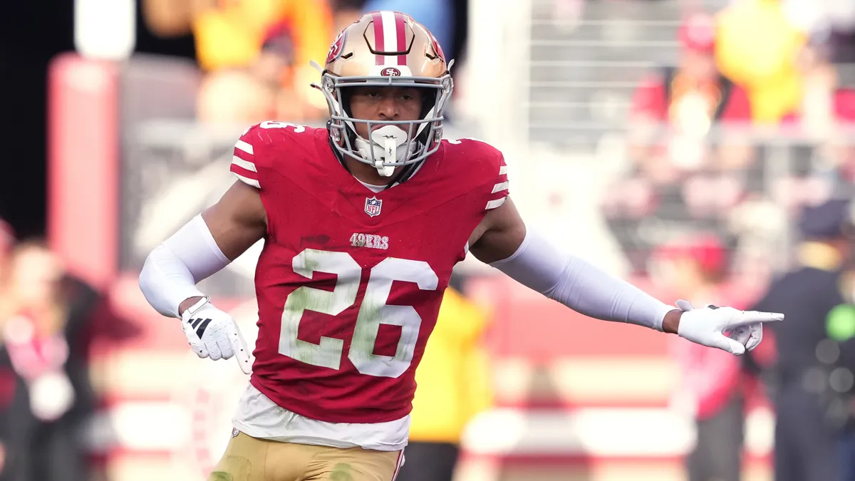 Catching Success: The 2024 NFL Free Agency Wide Receiver Market Heats Up