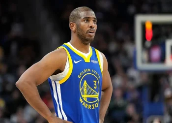 Chris Paul Injury Sparks Trade Rumors, Golden State Warriors Listening to Offers