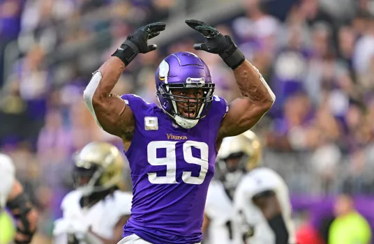 Danielle Hunter, NFL