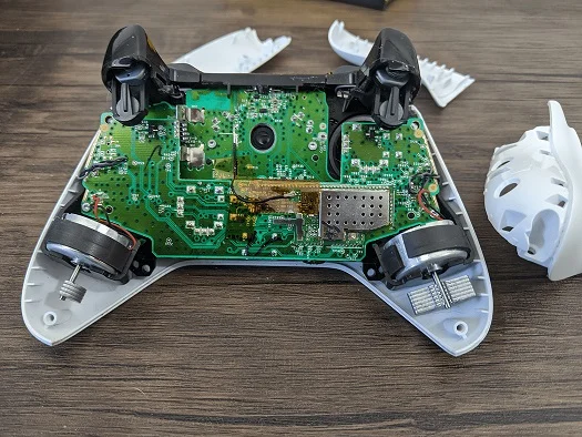 Easy Xbox One Controller Disassembly Guide: Step-by-Step Instructions