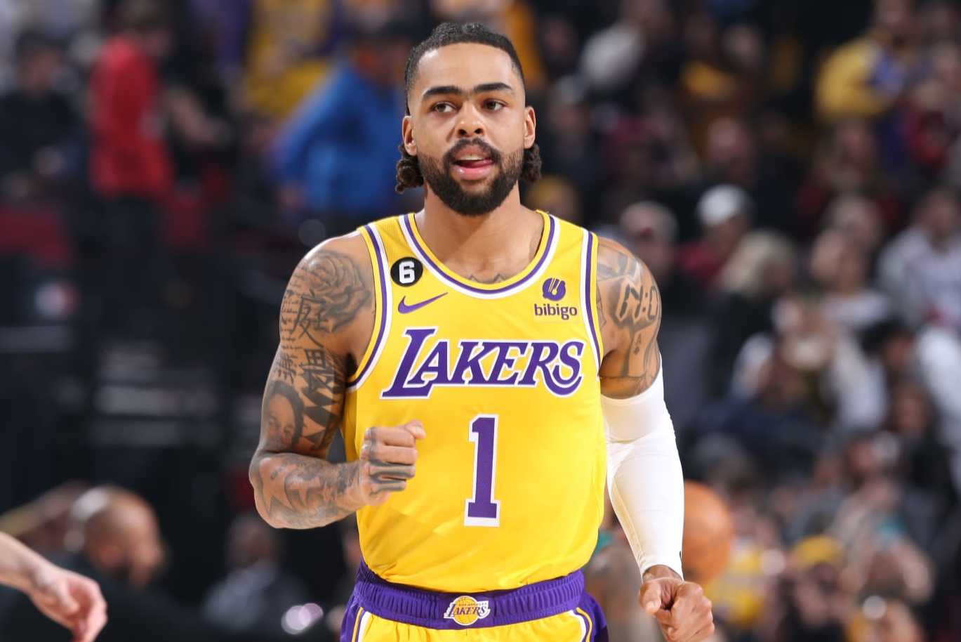 Lakers' D'Angelo Russell Shines Bright: Rising Star Defies Trade Rumors with Impressive On-Court Comeback