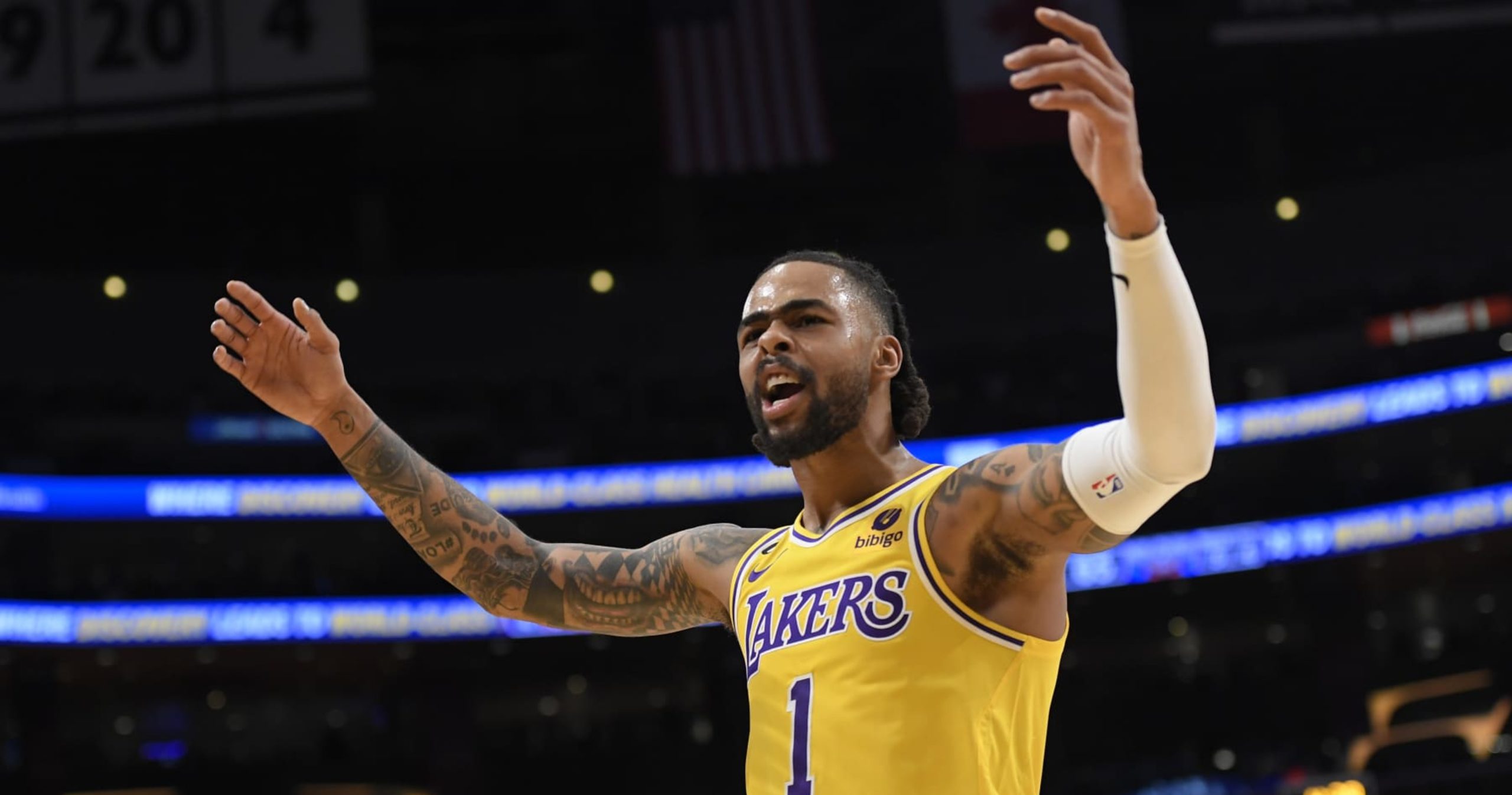 Lakers' D'Angelo Russell Shines Bright: Rising Star Defies Trade Rumors with Impressive On-Court Comeback