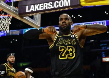 LeBron James Stays Loyal Declining Warriors and 76ers for Lakers Legacy