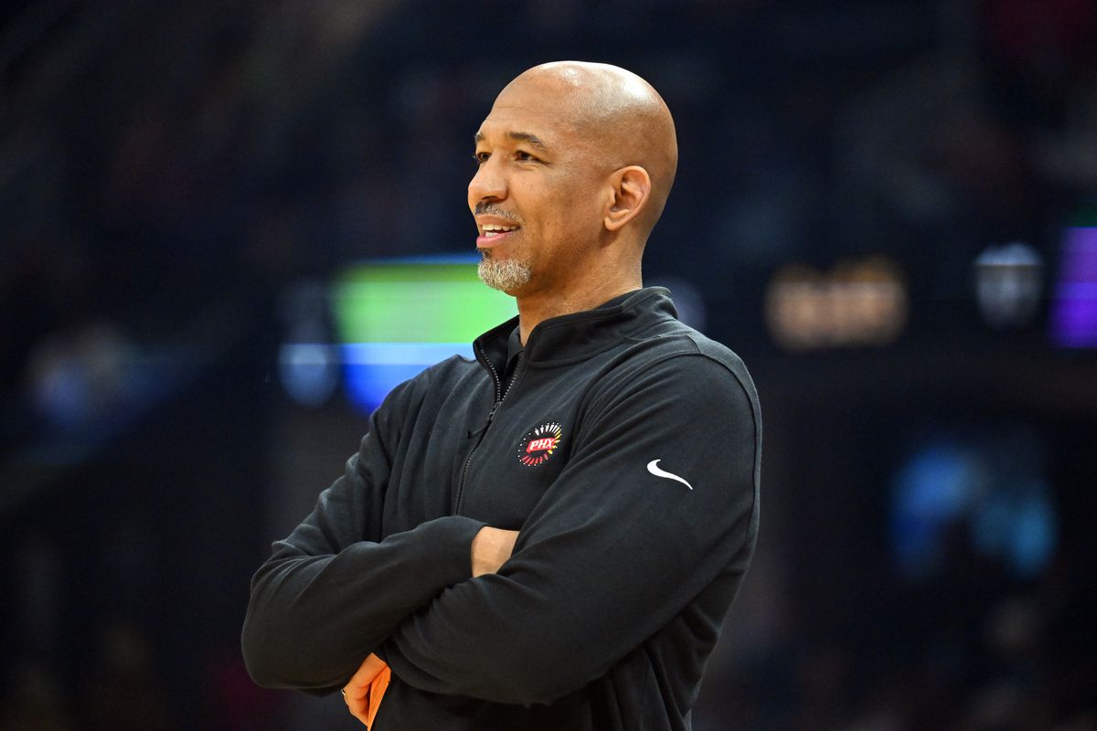 Monty Williams Blasts Officials After Controversial Knicks Victory Over Pistons.