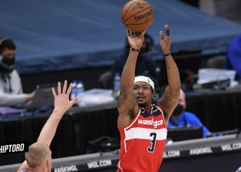 NBA Trade Rumor: Brooklyn Nets Considering Phoenix Suns' Bradley Beal $251,019,650 Mega Trade Deal in 2024 Offseason