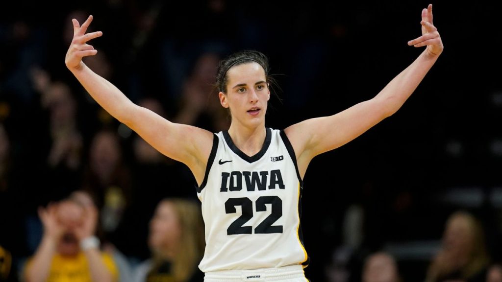 Rising Star Caitlin Clark's Big Decision Stay in College or Go Pro in the WNBA--
