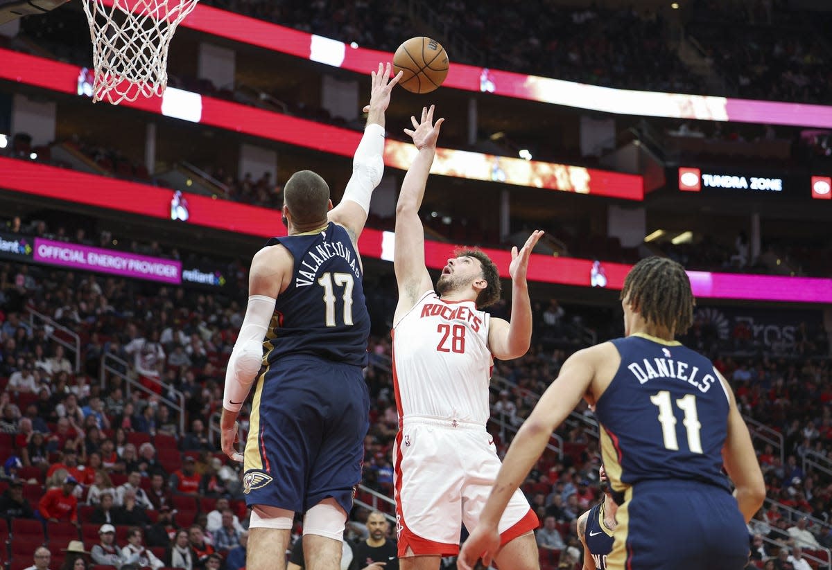 Rockets on the Hunt: Houston's Quest for the Perfect Center Ahead of NBA Trade Deadline 2024