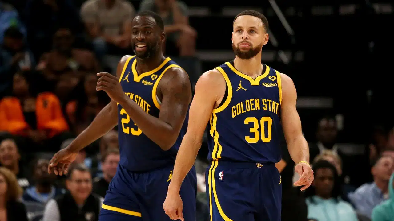 Steph Curry Shines Bright: How the Warriors Kept Their Team Together and Made a Big Statement Against the Pacers